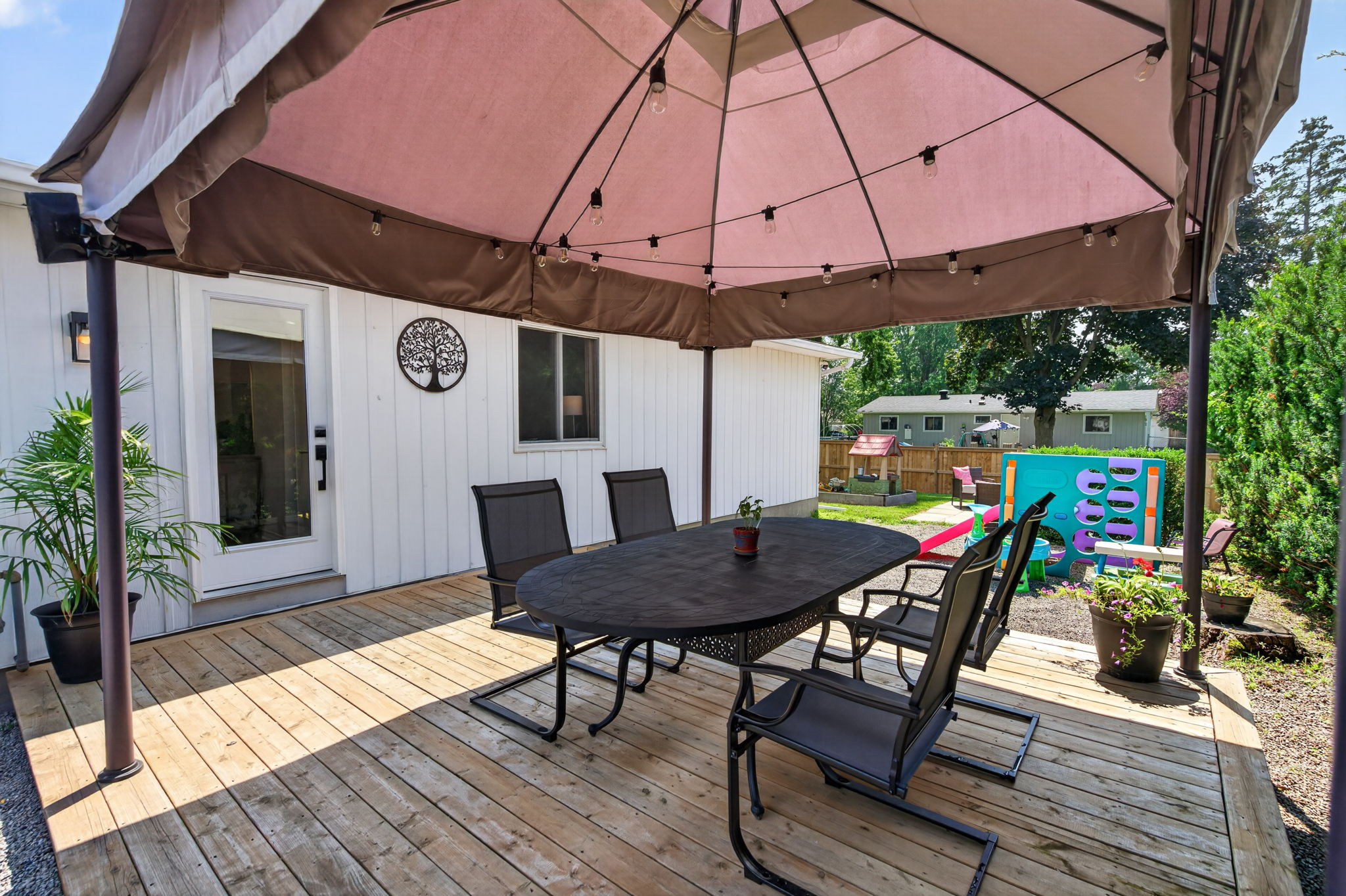  Photo 51