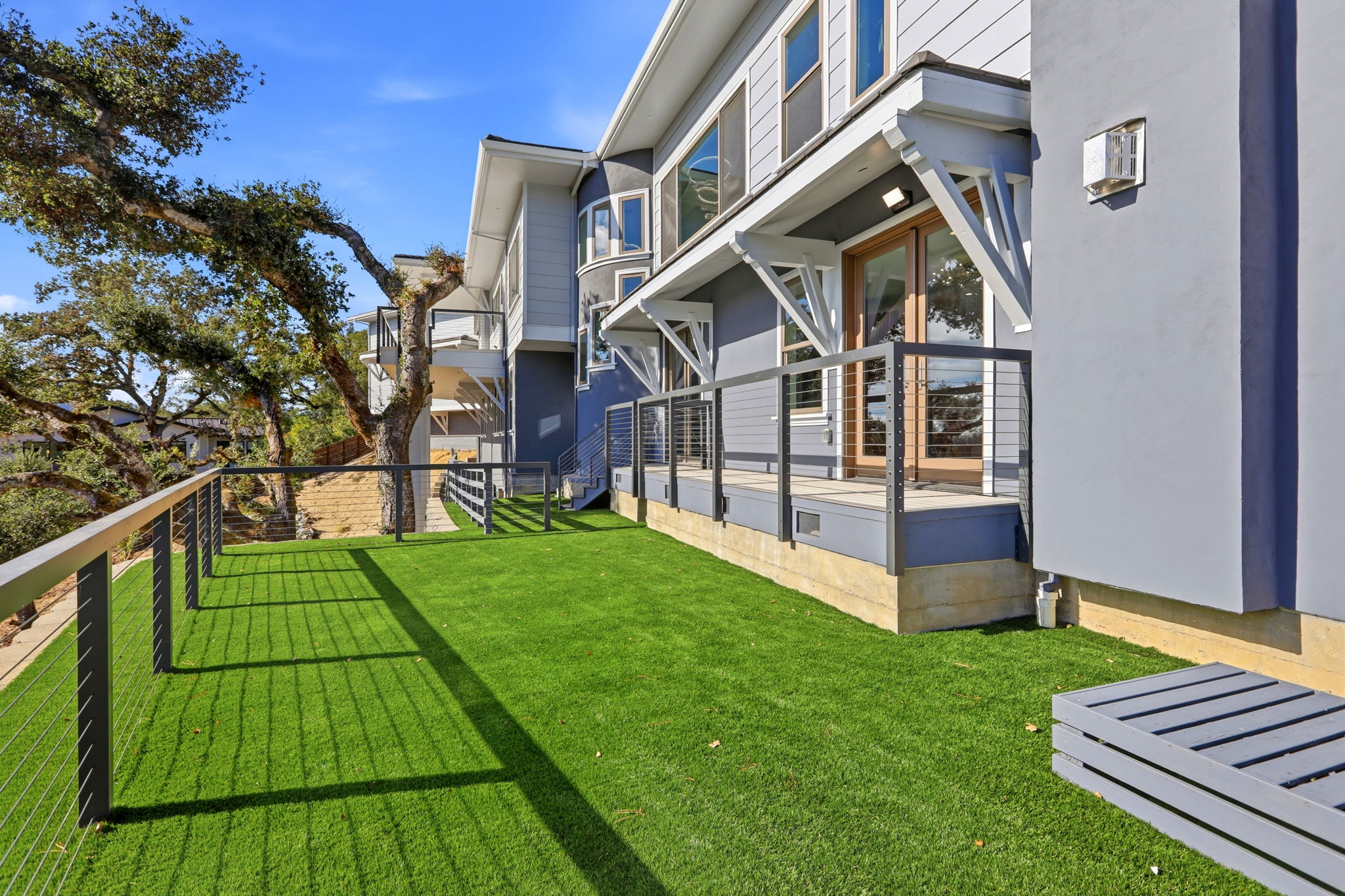 087_F8_34 Charles Hill Cir