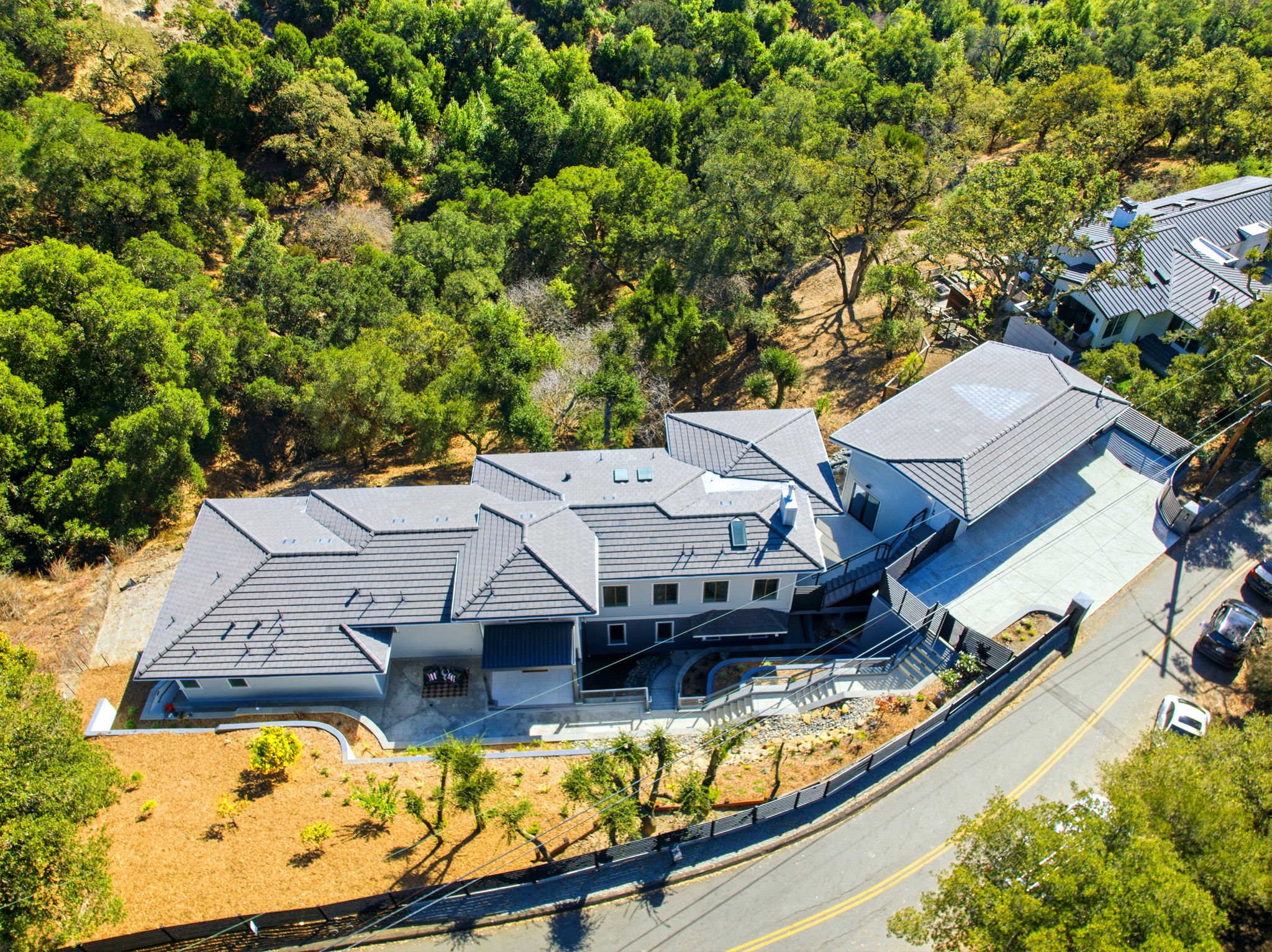 001_F8_AERIAL_34 Charles