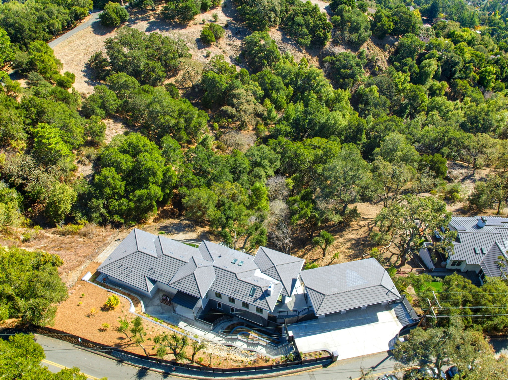 007_F8_AERIAL_34 Charles