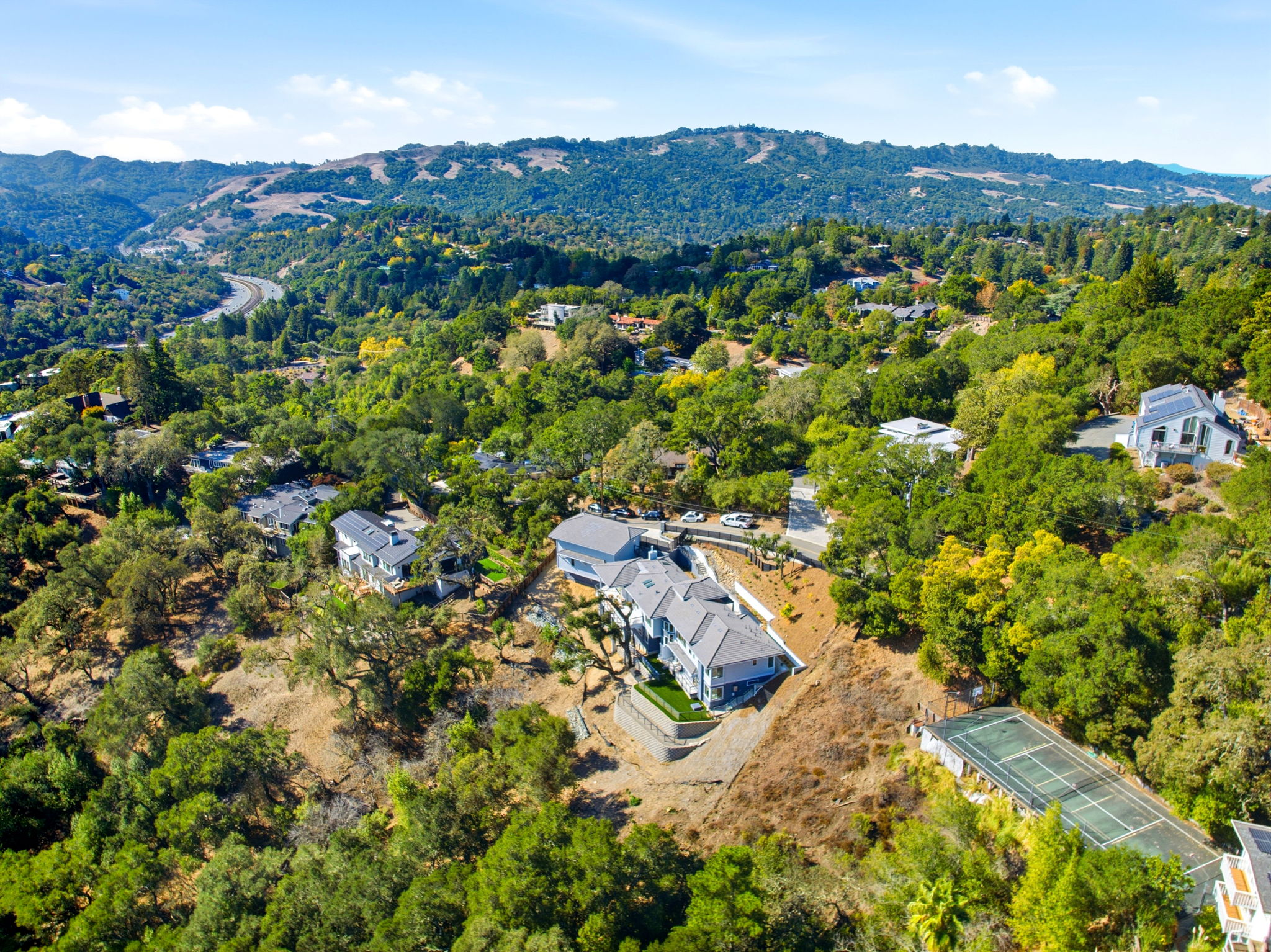010_F8_AERIAL_34 Charles