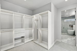 063_F8_34 Charles Hill Cir
