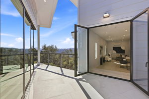 084_F8_34 Charles Hill Cir