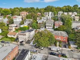 Clarendon Ave-S1109-040.jpg