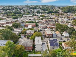 Clarendon Ave-S1109-042.jpg