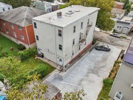 Clarendon Ave-S1109-046.jpg
