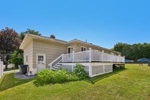 Duston Dr-S2107-038.jpg