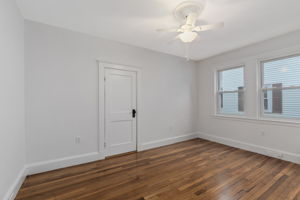 34 Exeter St, Quincy, MA 02170, USA Photo 2