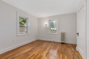 34 Exeter St, Quincy, MA 02170, USA Photo 4