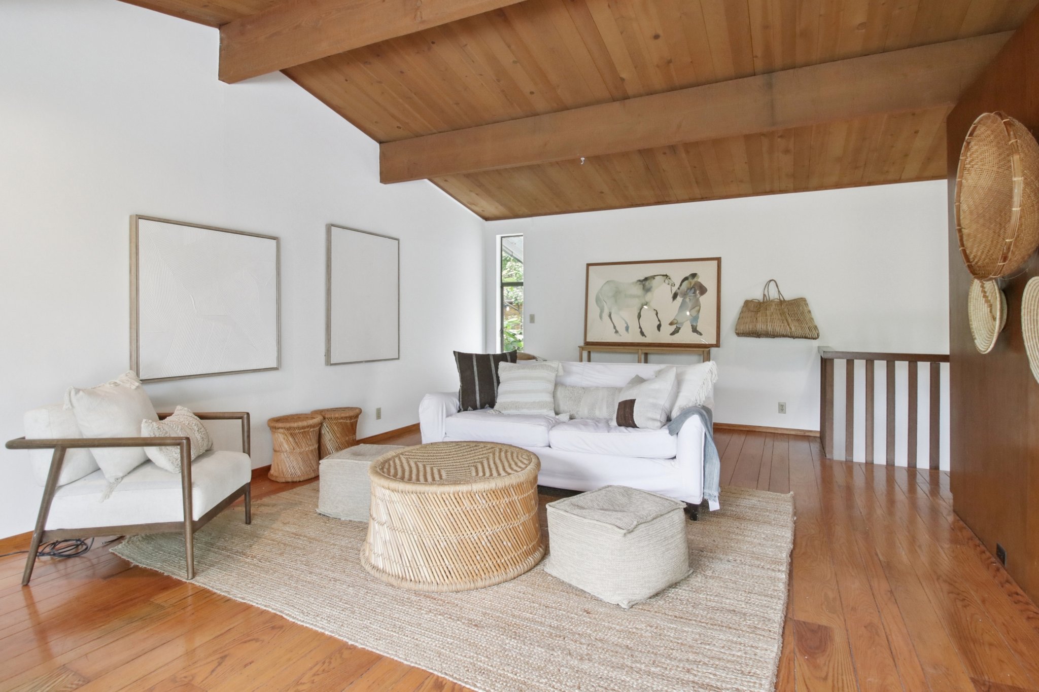 Fair Dr-S3103-017.jpg