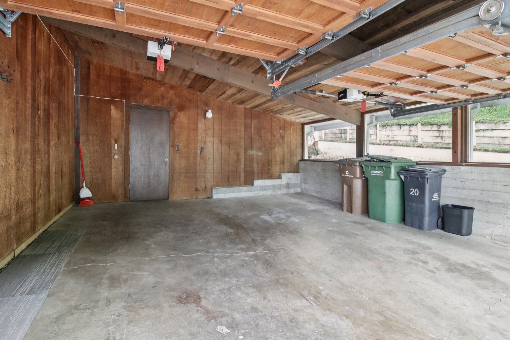 Fair Dr-S3103-038.jpg