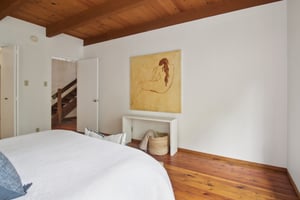 Fair Dr-S3103-027.jpg