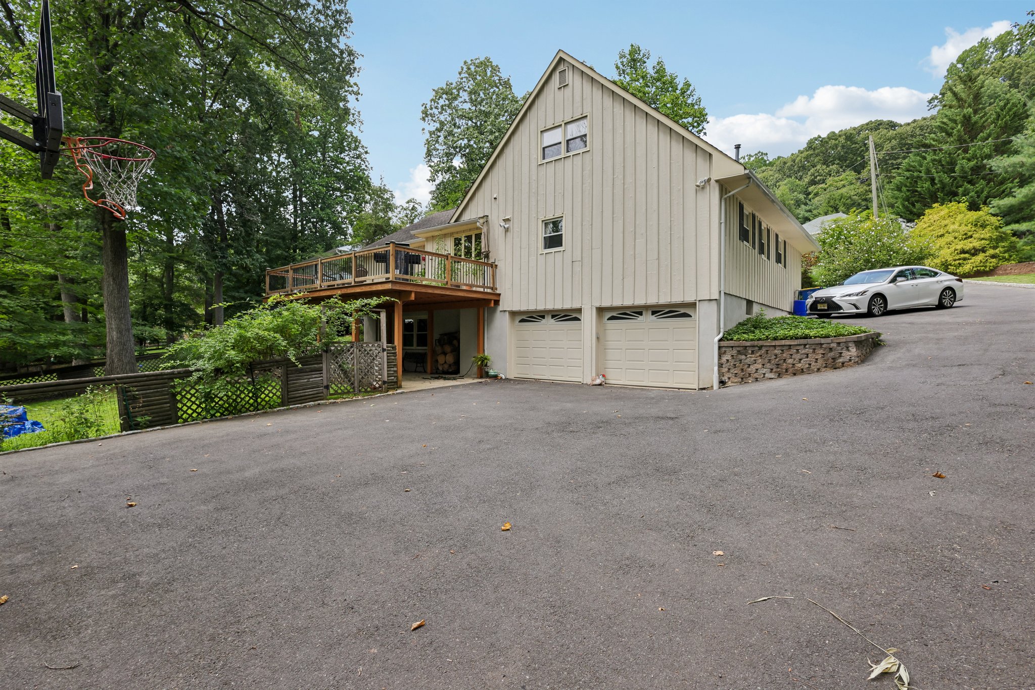 Forest Dr-S1508-045.jpg