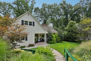Forest Dr-S1508-001.jpg