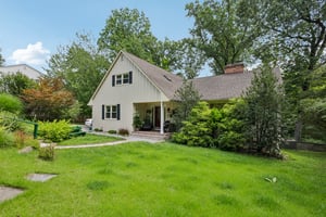Forest Dr-S1508-002.jpg