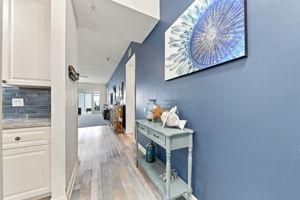 003_F8_34 Harbour Isle Dr W 204