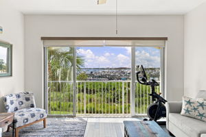 017_F8_34 Harbour Isle Dr W 204