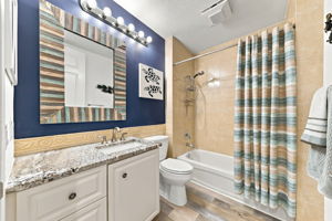 029_F8_34 Harbour Isle Dr W 204