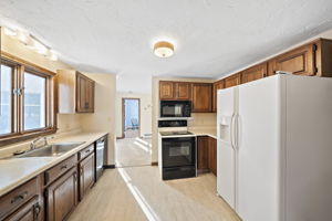  34 Inman Rd, Weymouth, MA 02188, US Photo 2