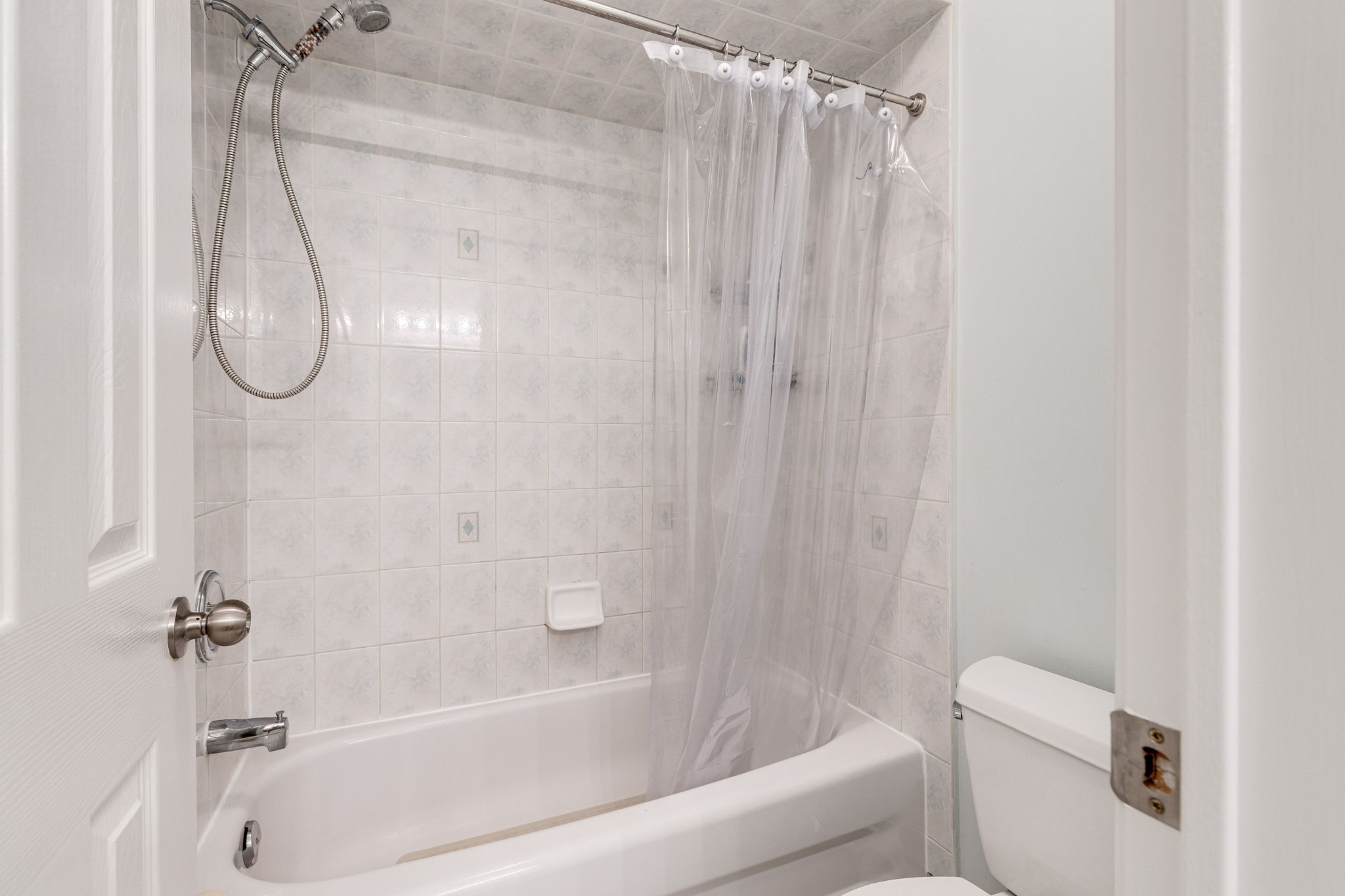 Georgina property showcase — delivered property photograph 24