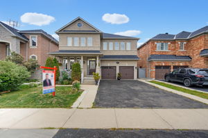  Photo 0