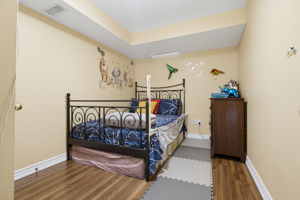  Photo 37