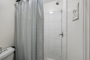 34 Madison Ave 3 Jersey City-S3001-026.jpg