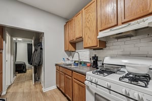 34 Madison Ave 3 Jersey City-S3001-042.jpg