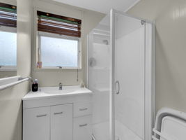  Photo 41