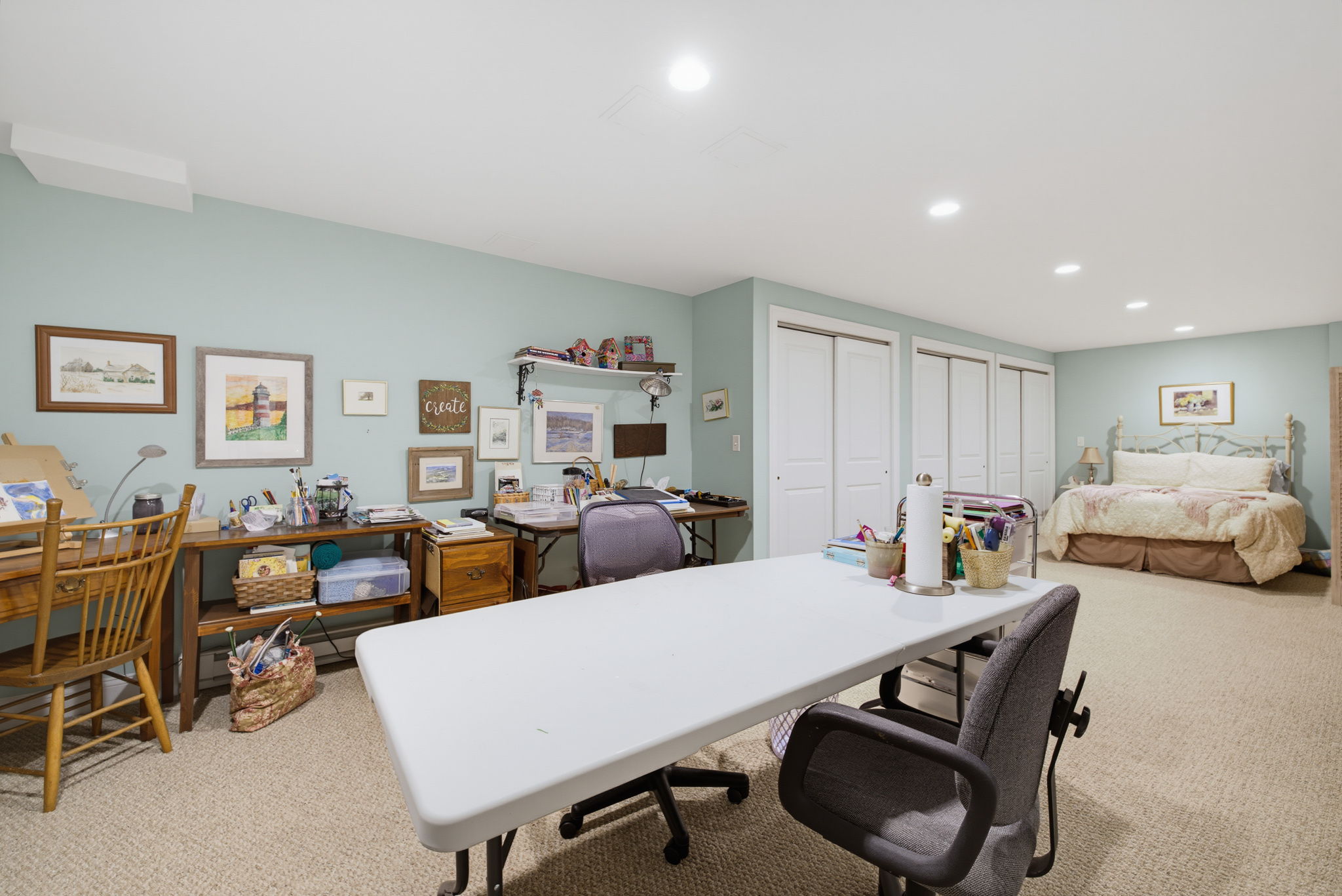  Photo 53