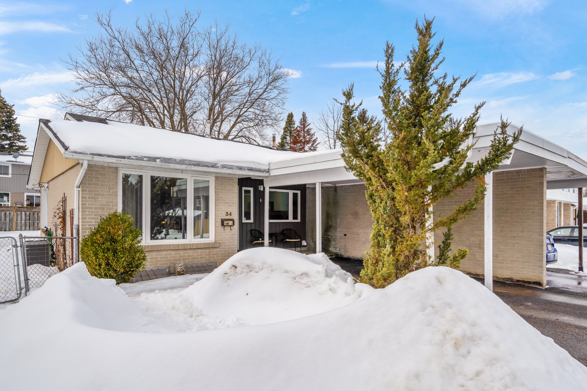 34 Ontario St, Orangeville, ON L9W 2V1, CA