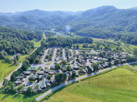  Photo 40