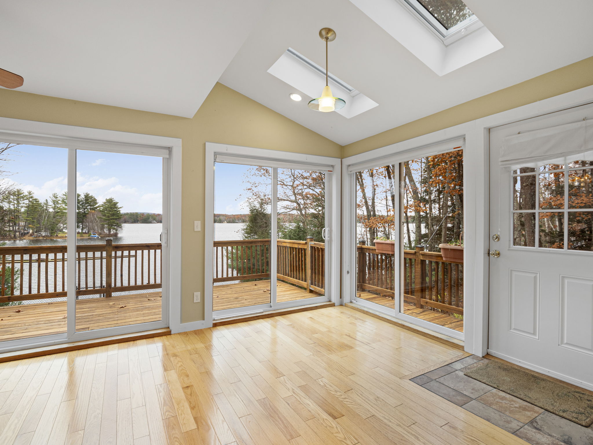 34 W Shore Dr, Ashburnham, MA 11