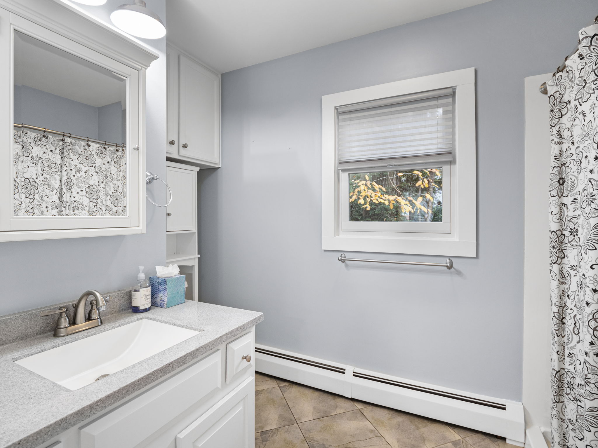 34 W Shore Dr, Ashburnham, MA 27