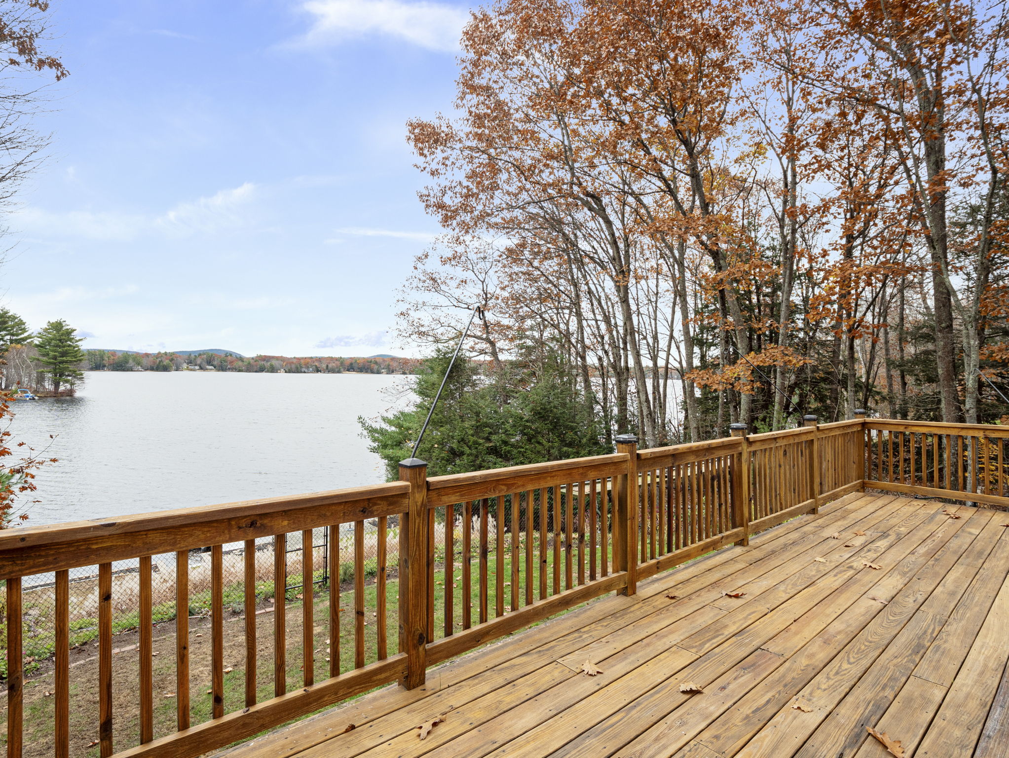 34 W Shore Dr, Ashburnham, MA 38