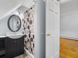 34 W Shore Dr, Ashburnham, MA 36