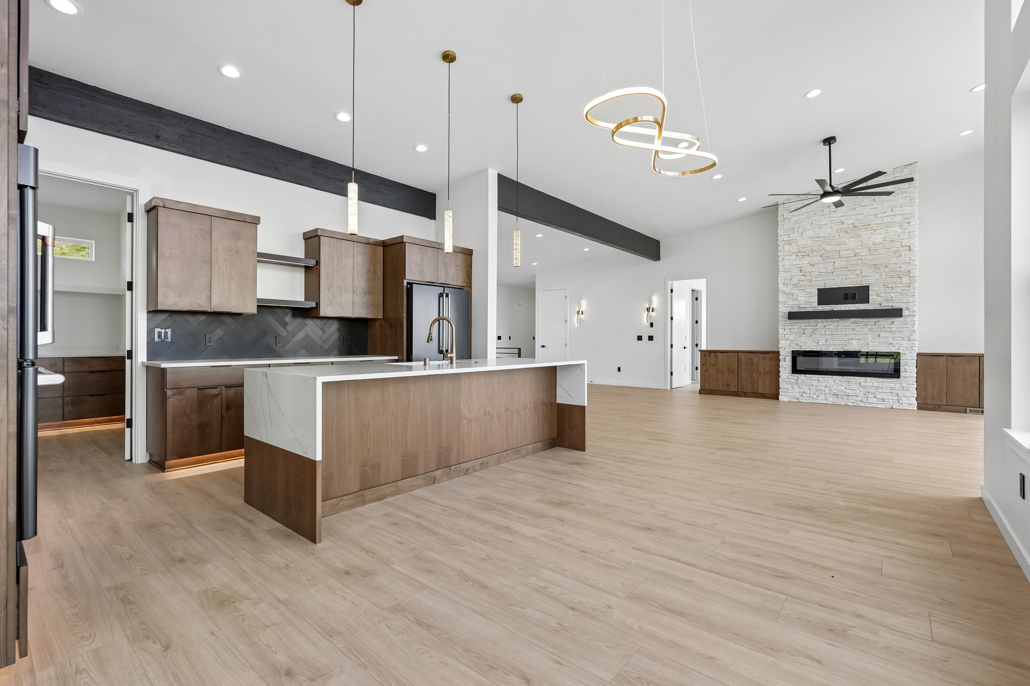Anderson Dr-S1706-019.jpg