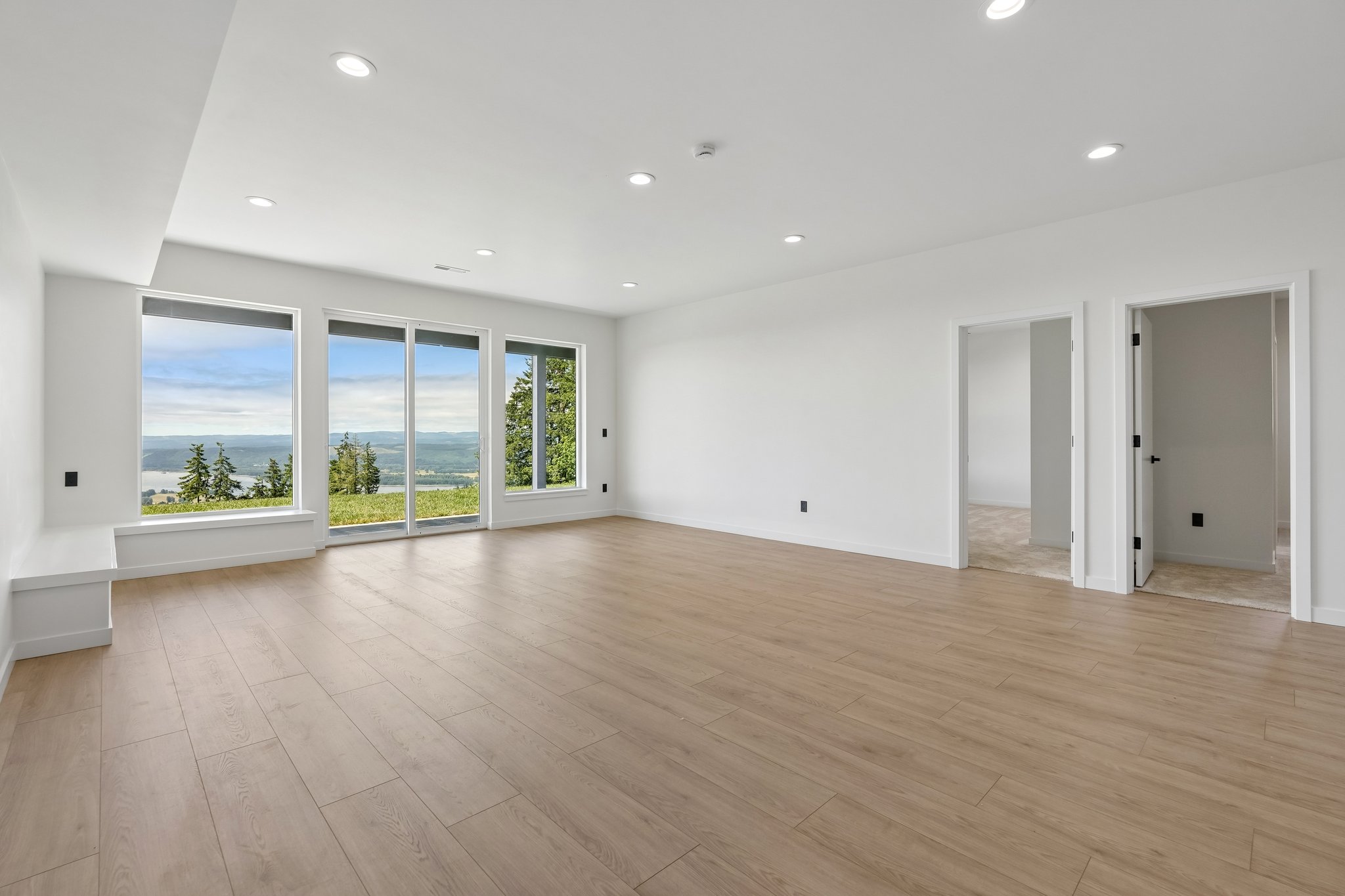 Anderson Dr-S1706-045.jpg