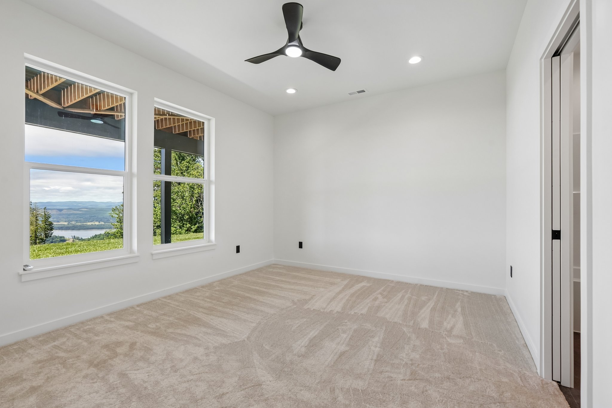 Anderson Dr-S1706-052.jpg
