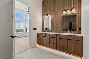 Anderson Dr-S1706-063.jpg