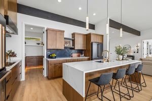Anderson Dr-S1209-033.jpg