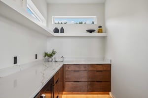 Anderson Dr-S1209-037.jpg