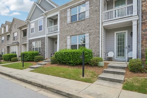 Avalon Sq-S0907-002.jpg
