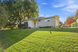  Photo 44