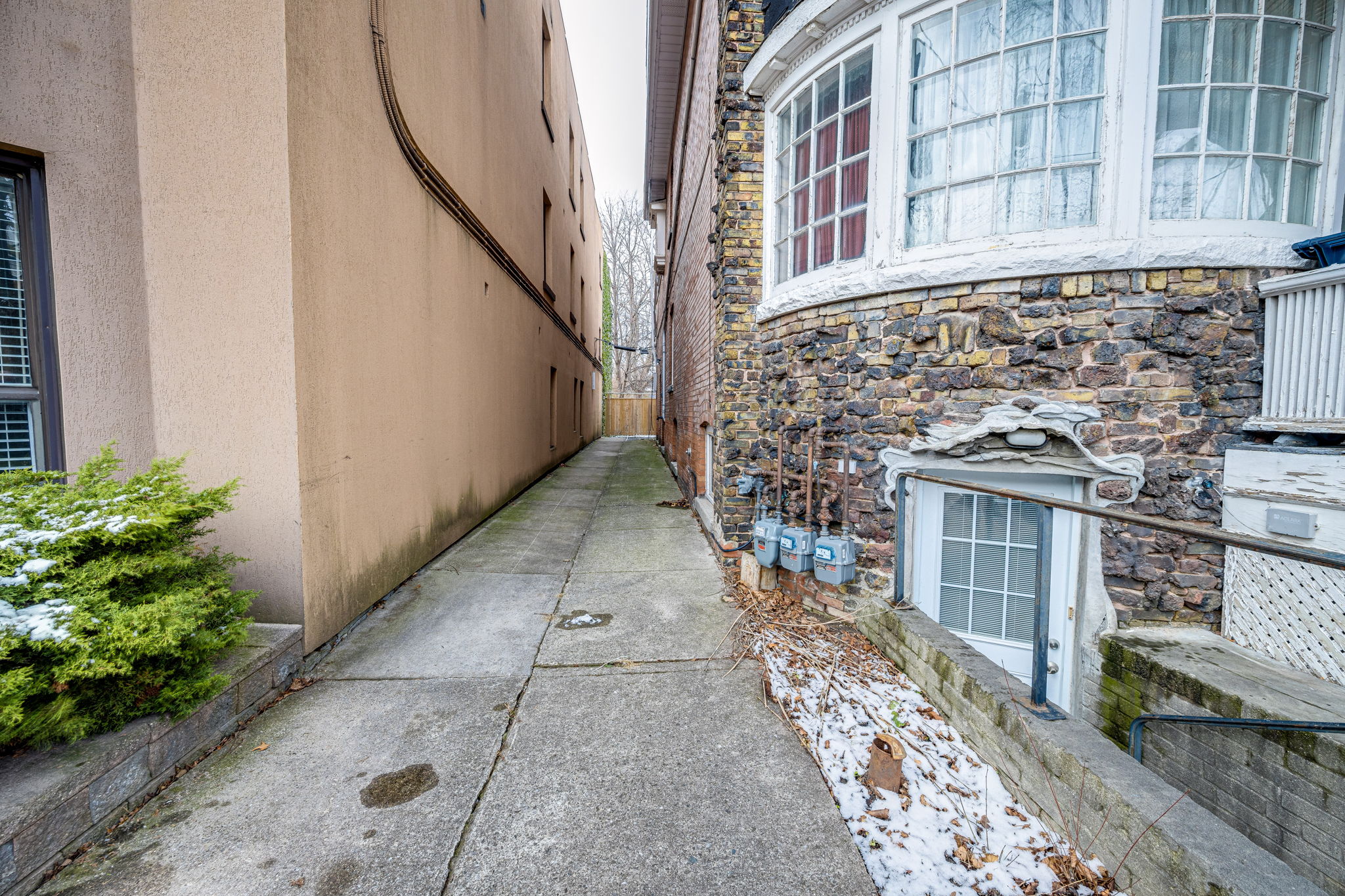 Toronto property showcase — delivered property photograph 27