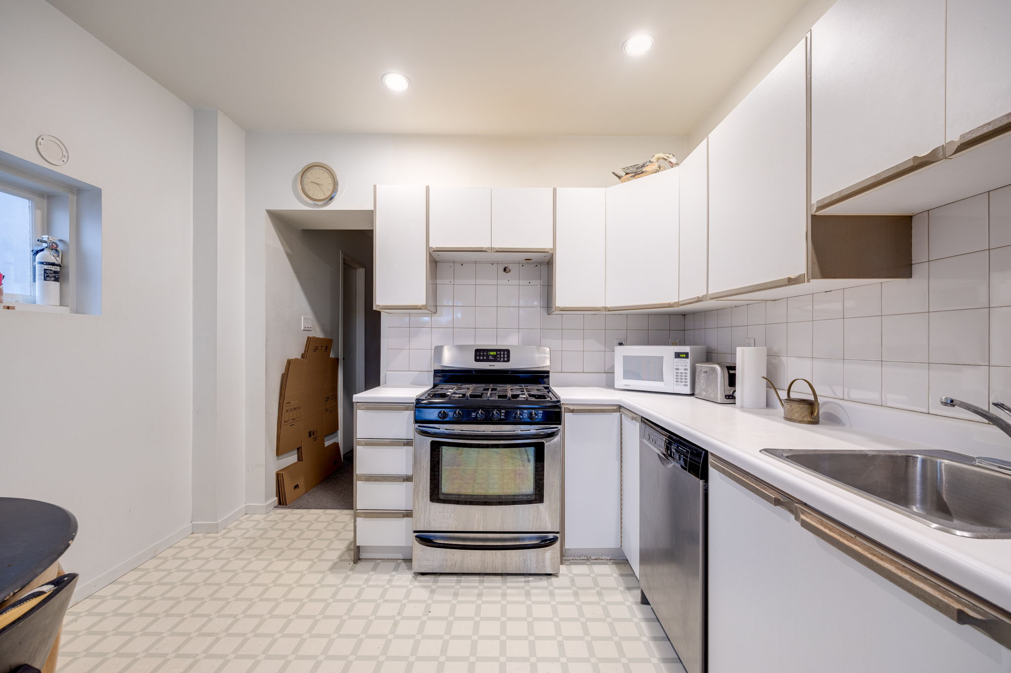 Toronto property showcase — delivered property photograph 47