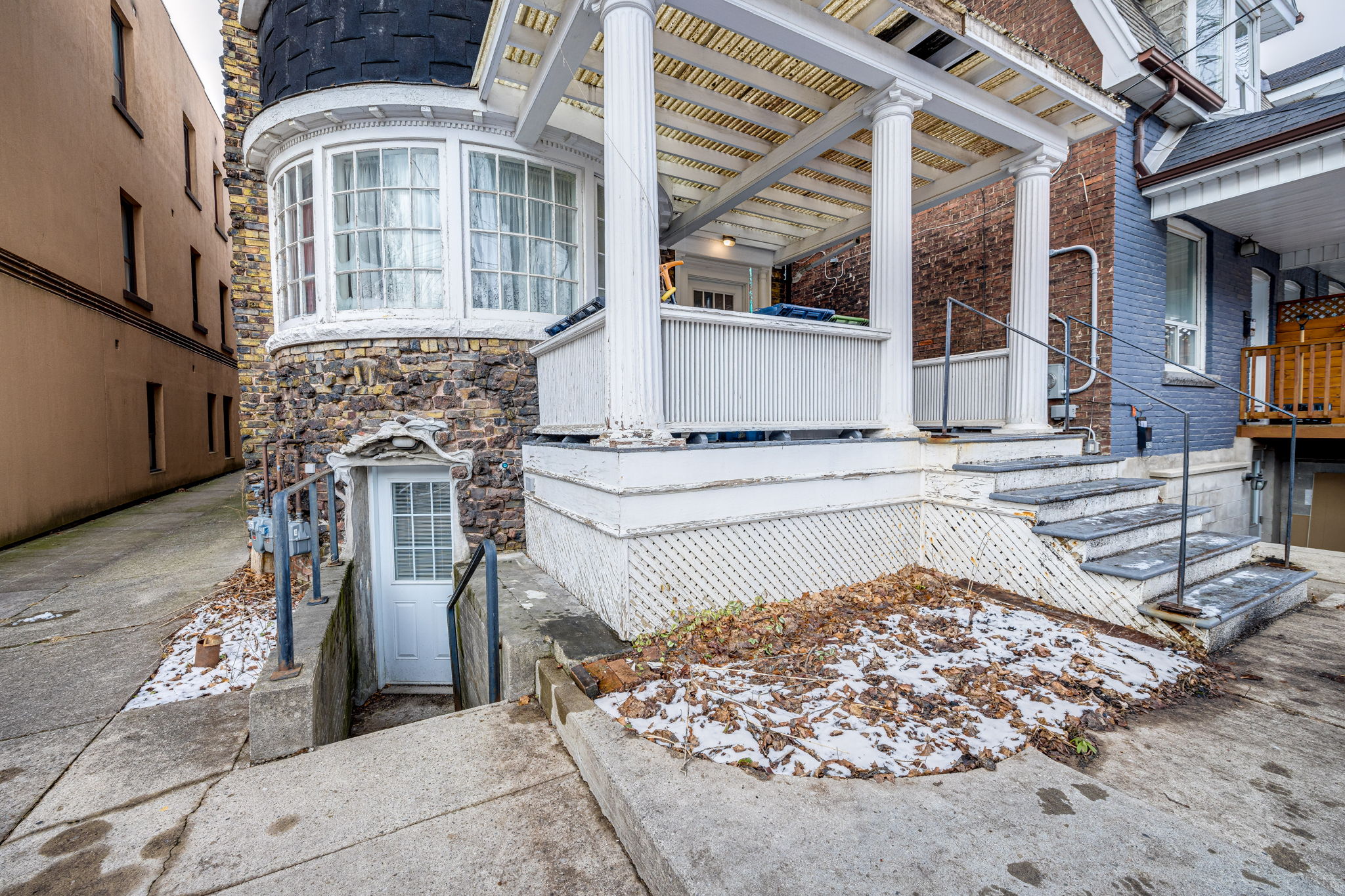 Toronto property showcase — delivered property photograph 26