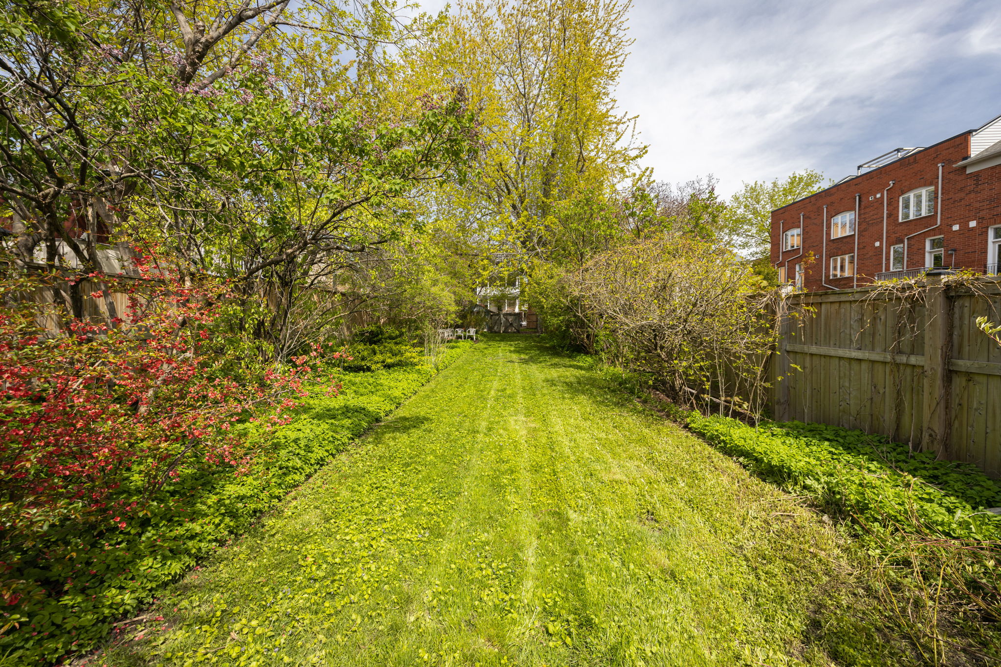 Toronto property showcase — delivered property photograph 11