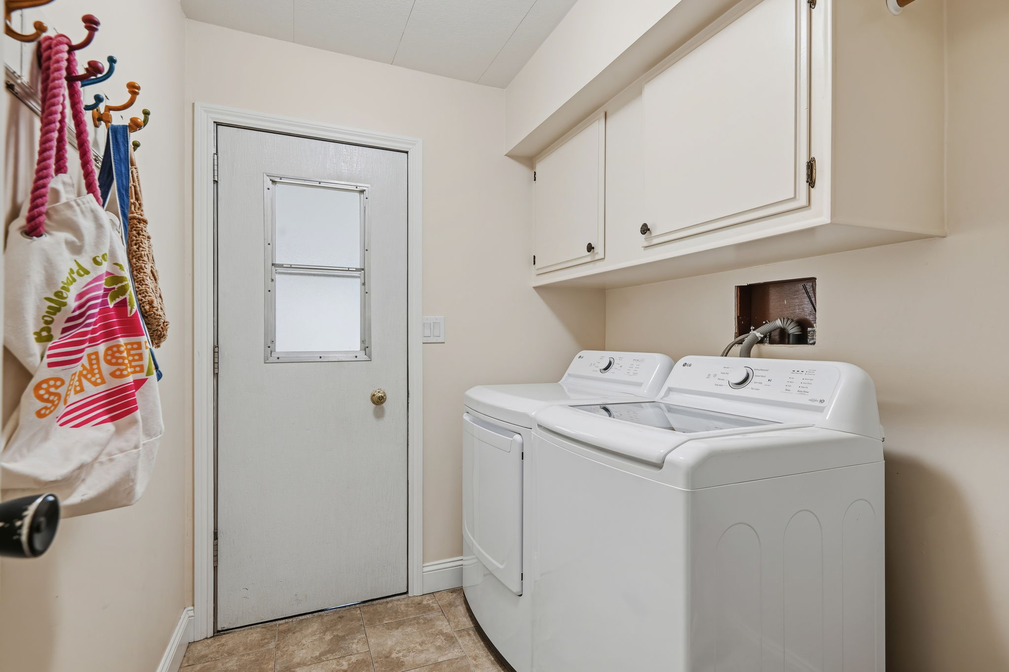 27-Laundry