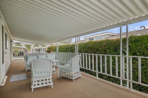 06-Porch